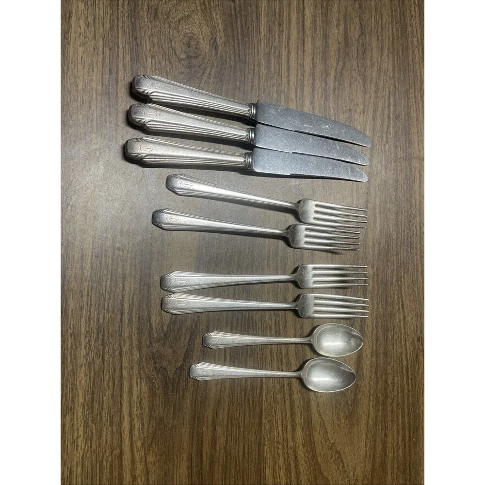 Reed and Barton STYLIST Silverplated 9 Piece Flatware Replacement Set